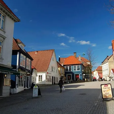 Dinbnb I Cozy 1-bedroom Nestled In The Heart Of 아파트 베르겐