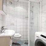 Apartment Dinbnb I Cozy 1-bedroom Nestled In The Heart Of Bergen